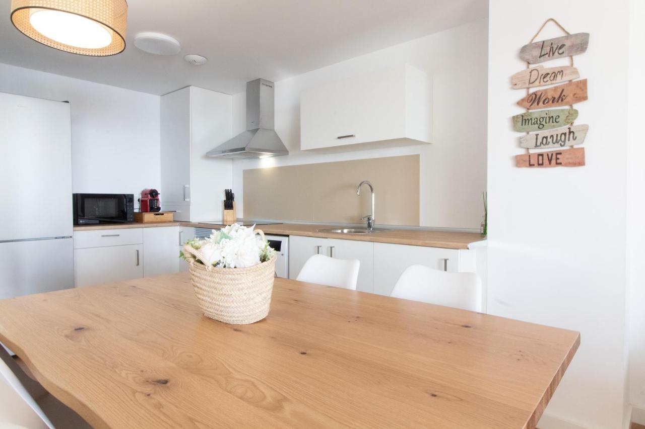Global Properties, Apartamento De 2 Habitaciones Con Terraza Y Vistas Al Mar 卡耐特蒂贝兰格 外观 照片