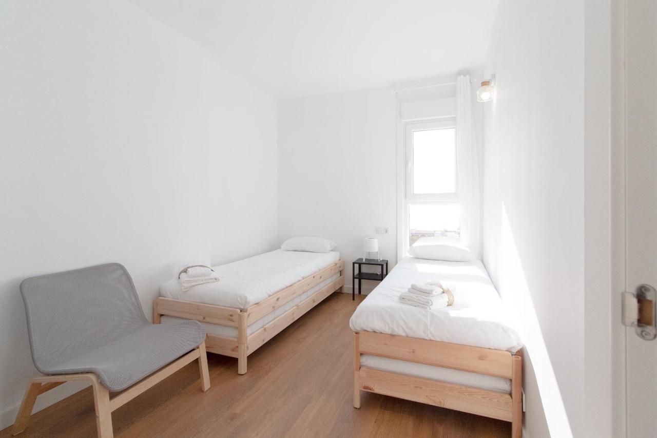 Global Properties, Apartamento De 2 Habitaciones Con Terraza Y Vistas Al Mar 卡耐特蒂贝兰格 外观 照片