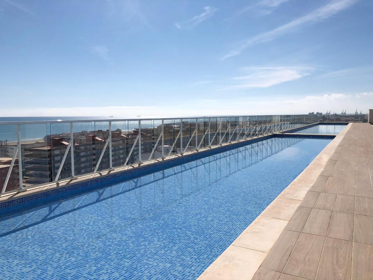 Global Properties, Apartamento De 2 Habitaciones Con Terraza Y Vistas Al Mar 卡耐特蒂贝兰格 外观 照片