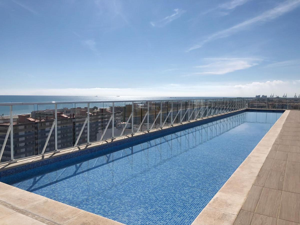 Global Properties, Apartamento De 2 Habitaciones Con Terraza Y Vistas Al Mar 卡耐特蒂贝兰格 外观 照片