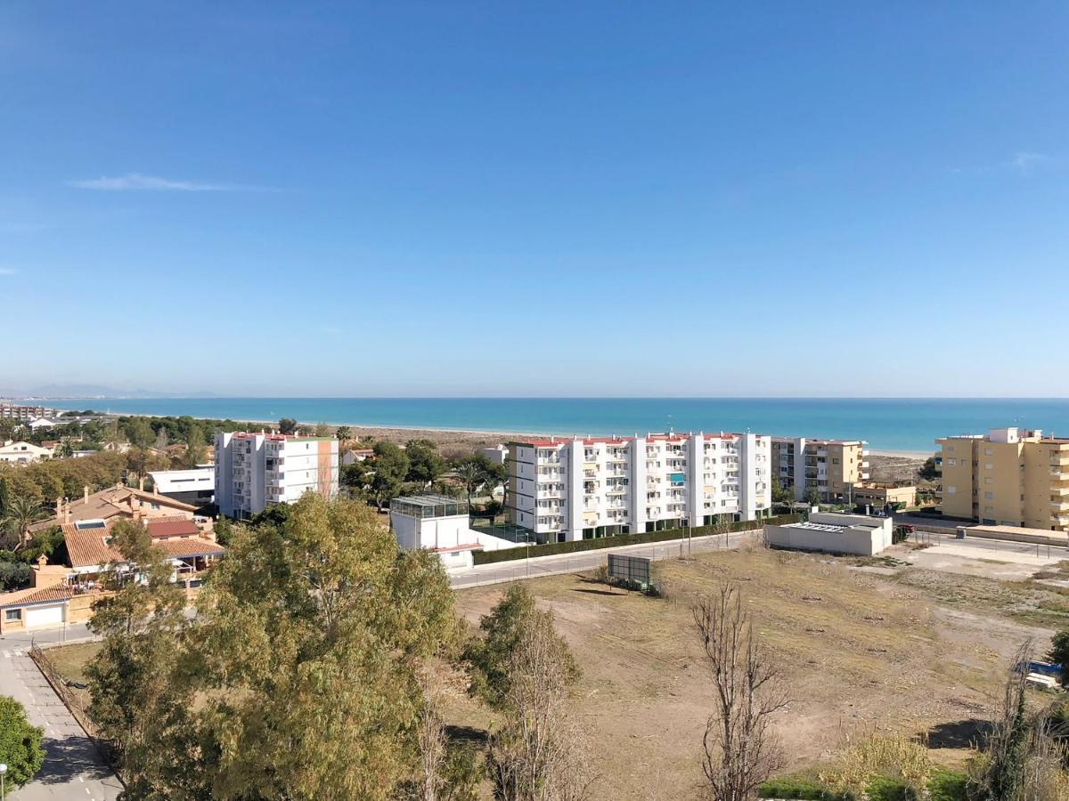 Global Properties, Apartamento De 2 Habitaciones Con Terraza Y Vistas Al Mar 卡耐特蒂贝兰格 外观 照片