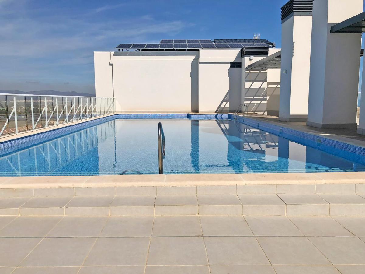 Global Properties, Apartamento De 2 Habitaciones Con Terraza Y Vistas Al Mar 卡耐特蒂贝兰格 外观 照片